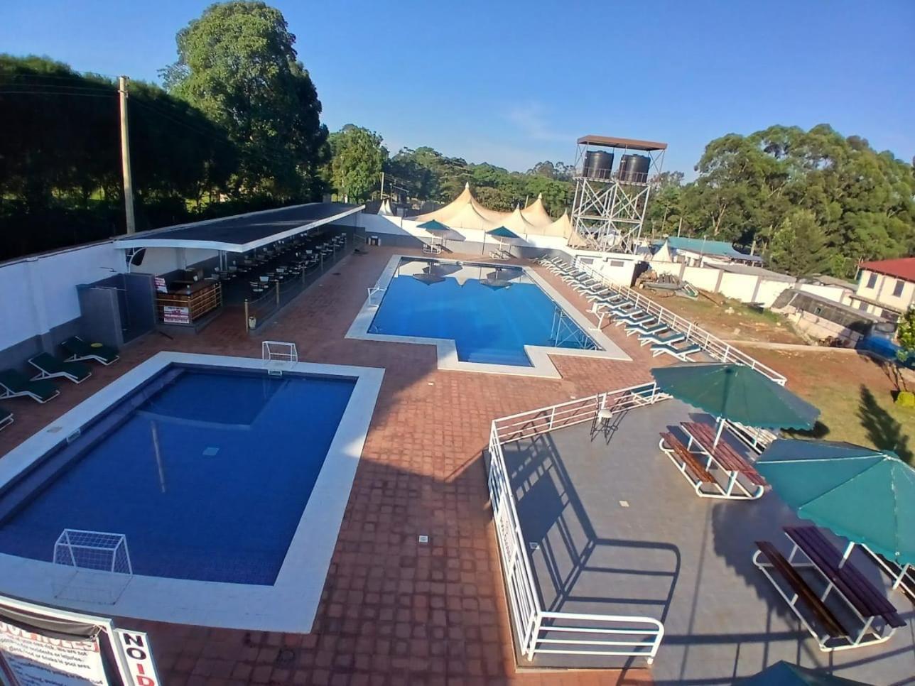 Super Break Hotel Kitale Exterior photo
